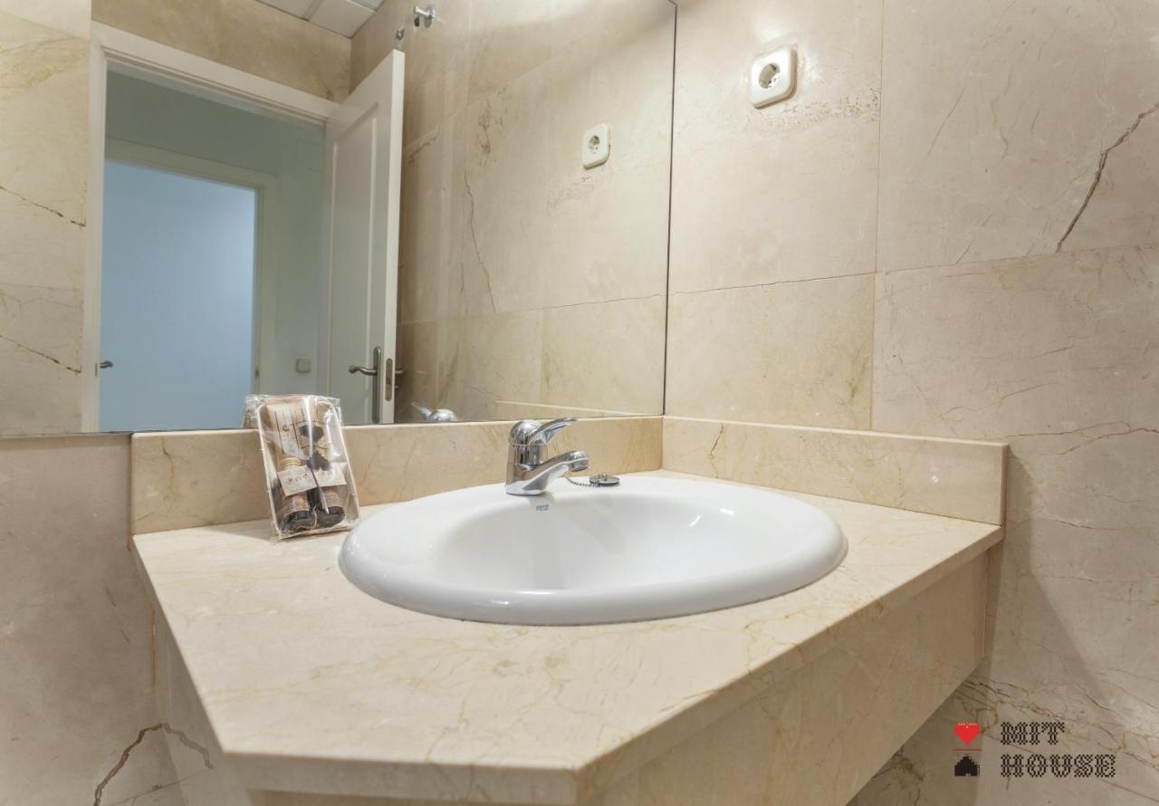 דירות Mit House Puerta Del Sol III En מדריד מראה חיצוני תמונה
